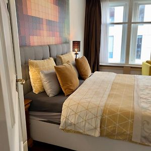 Amsterdam 4 Holiday Guestrooms